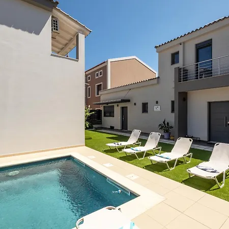 Villa Artemis A&b