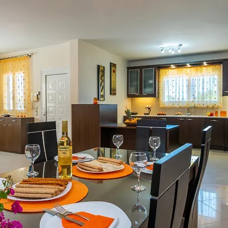 Artemis A&b Chania (Crete)