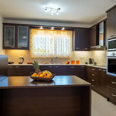 Artemis A&b فيلة *